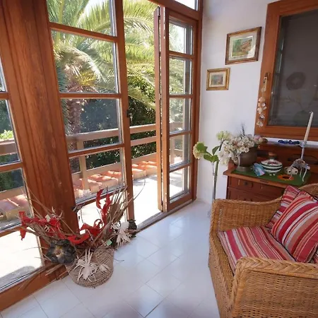 Villa Palmaiola Garden, Pool And Sea View *